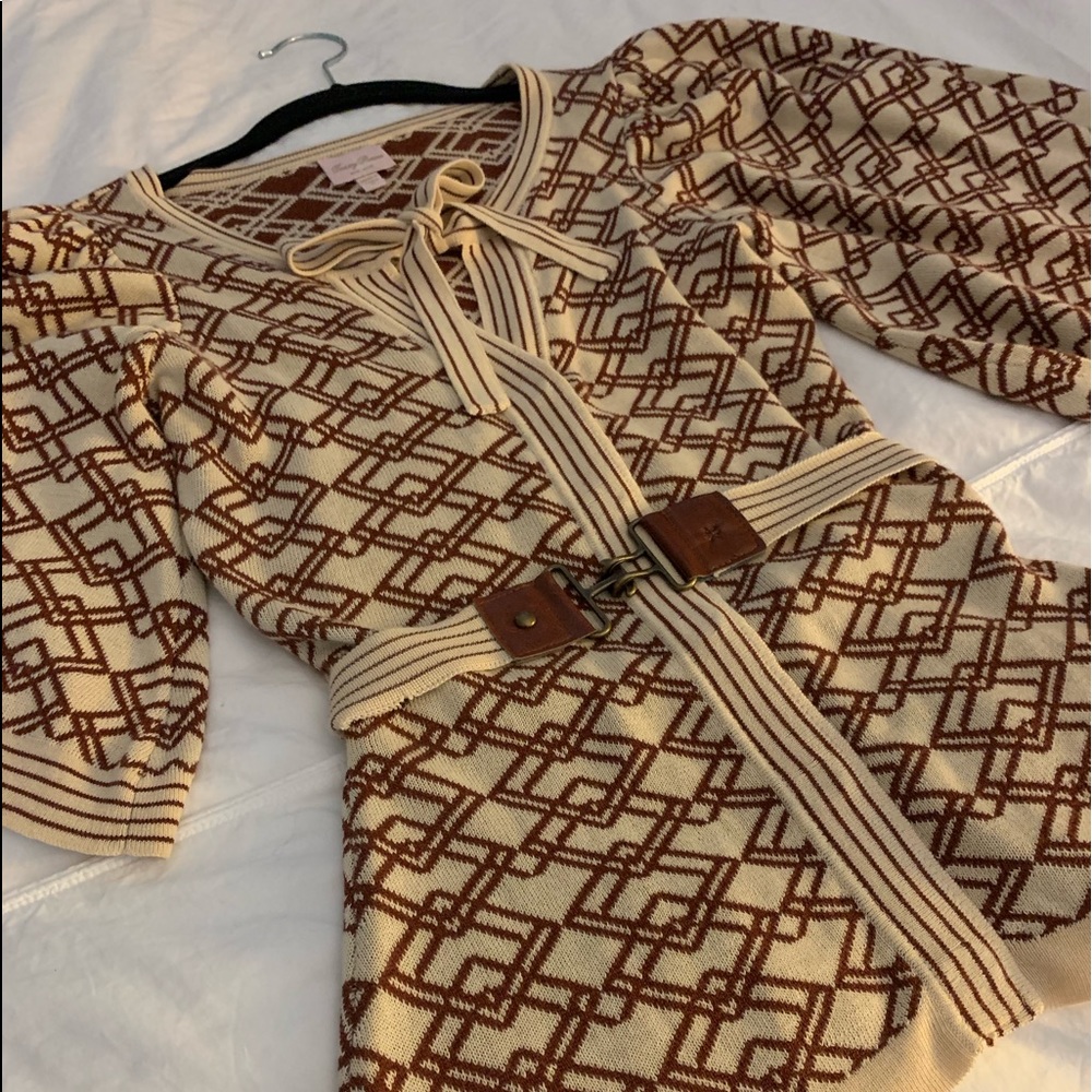 Tracy Reese button up knit top with belt.